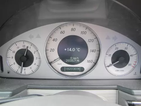 Mercedes-Benz E-211 2003 m., 2 nuotrauka