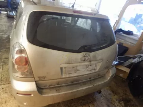 Toyota Corola verso 2005 m., 3 nuotrauka
