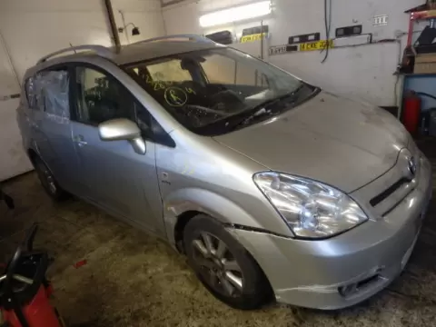Toyota Corola verso 2005 m., 2 nuotrauka