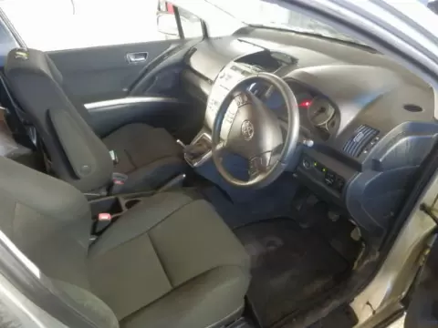 Toyota Corola verso 2005 m., 6 nuotrauka