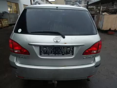 Toyota Avensis Verso 2001 m., 6 nuotrauka