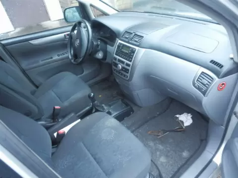 Toyota Avensis Verso 2001 m.