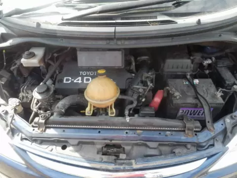Toyota Previa 2001 m., 5 nuotrauka
