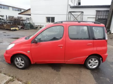 Toyota Yaris verso 2002 m., 3 nuotrauka