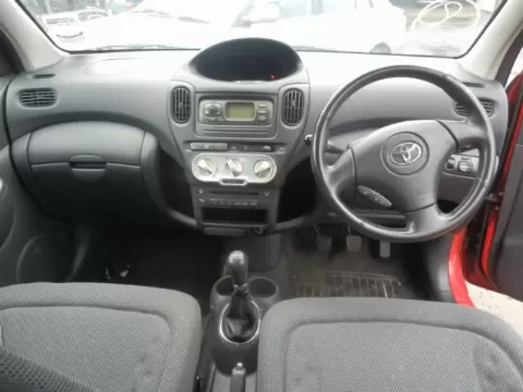 Toyota Yaris verso 2002 m., 9 nuotrauka
