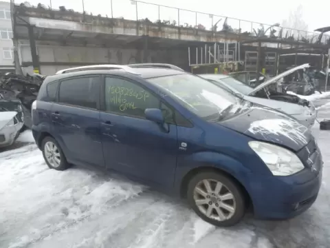 Toyota Corola verso 2005 m., 5 nuotrauka