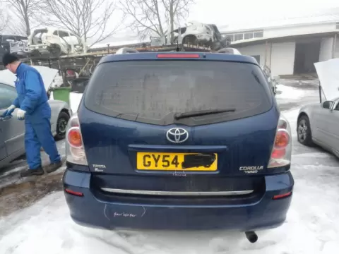 Toyota Corola verso 2005 m., 2 nuotrauka