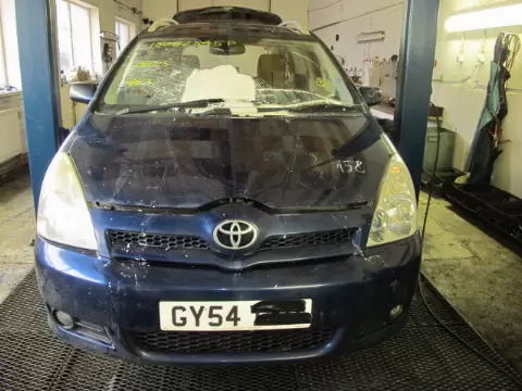 Toyota Corola verso 2005 m., 4 nuotrauka