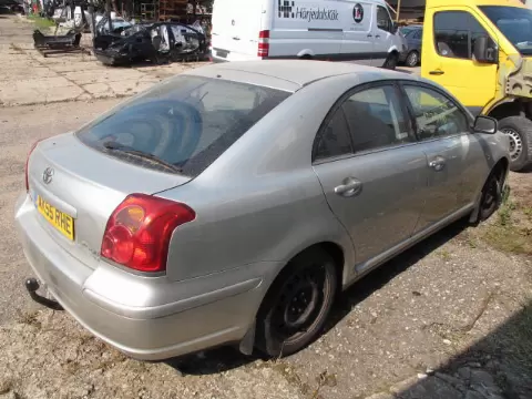 Toyota Avensis 2005 m., 8 nuotrauka