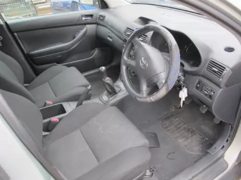 Toyota Avensis 2004 m., 9 nuotrauka