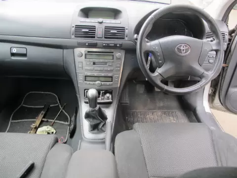 Toyota Avensis 2004 m., 4 nuotrauka