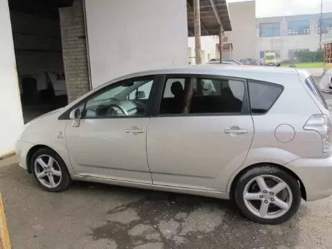 Toyota Corola verso 2006 m., 5 nuotrauka