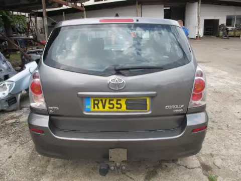 Toyota Corola verso 2005 m., 9 nuotrauka
