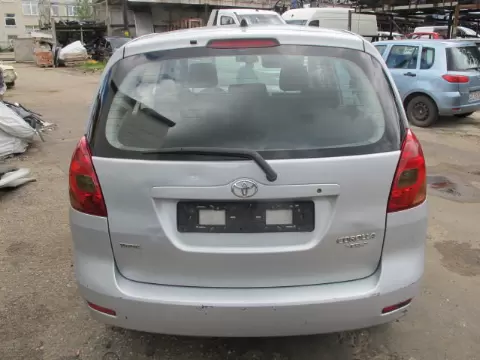 Toyota Corola verso 2003 m., 5 nuotrauka