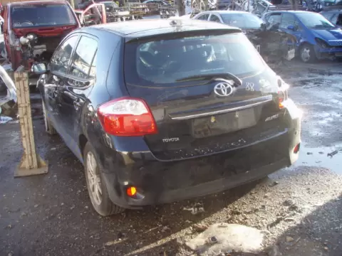 Toyota Auris 2011 m., 3 nuotrauka