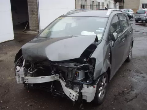 Toyota Corola verso 2004 m., 2 nuotrauka